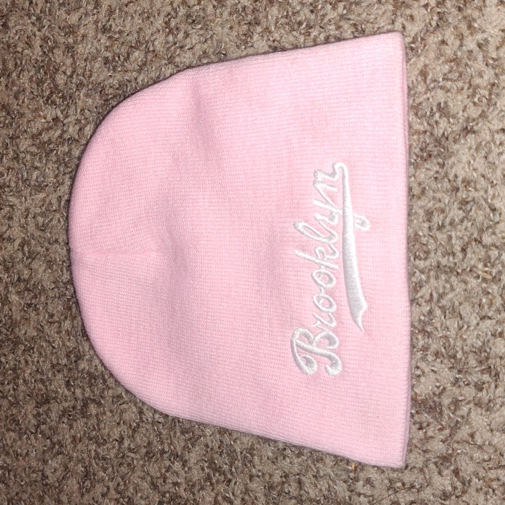 Brooklyn Embroidered Skull Beanie Winter Hat Pink White One Size